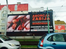 Plakat w Poznaniu. Zieloni straszą prokuraturą