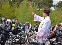 Rozpoczęcie sezonu motocyklowego u Świętego Rocha w Mikstacie