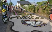 Szkoła Świętego Rocha na uroczystości Bożego Ciała w Spycimierzu